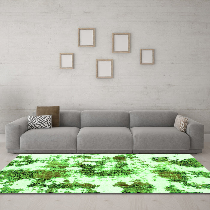 Machine Washable Abstract Green Modern Area Rugs in a Living Room,, wshabs2164grn