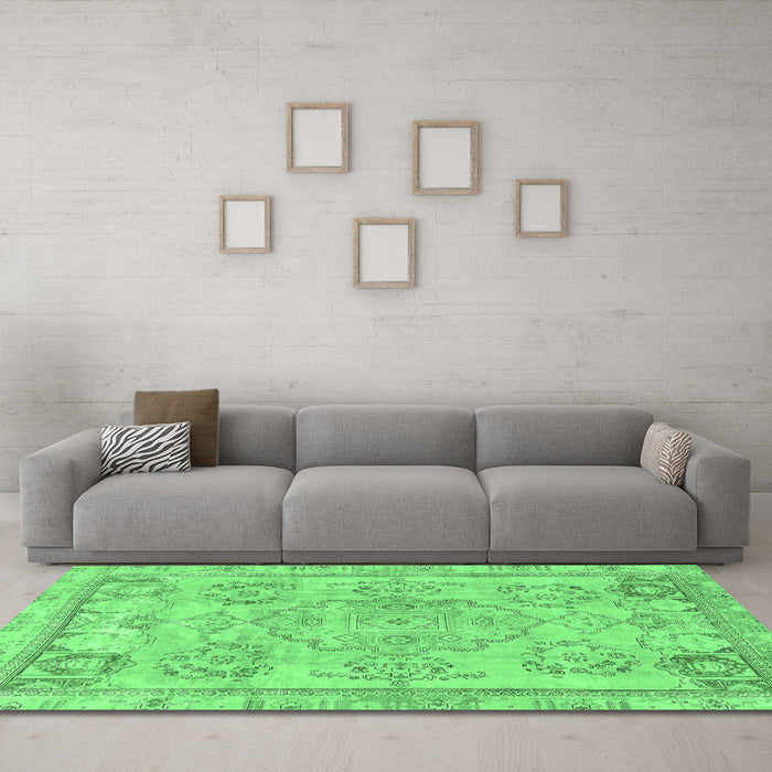 Machine Washable Abstract Emerald Green Modern Area Rugs in a Living Room,, wshabs2167emgrn