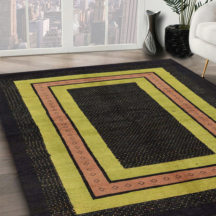 Abstract Dark Brown Modern Rug in Family Room, abs216