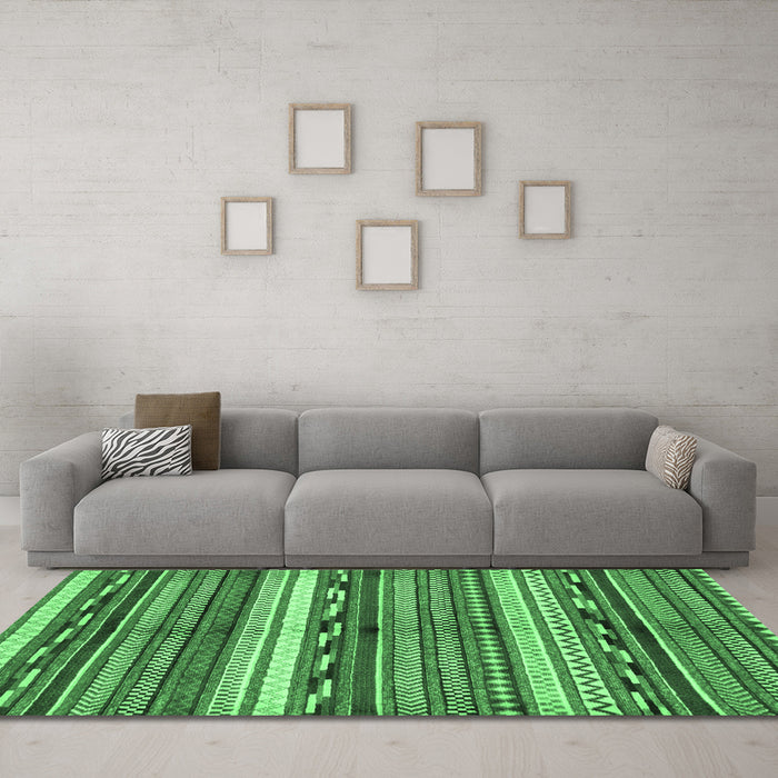 Machine Washable Abstract Emerald Green Modern Area Rugs in a Living Room,, wshabs2182emgrn