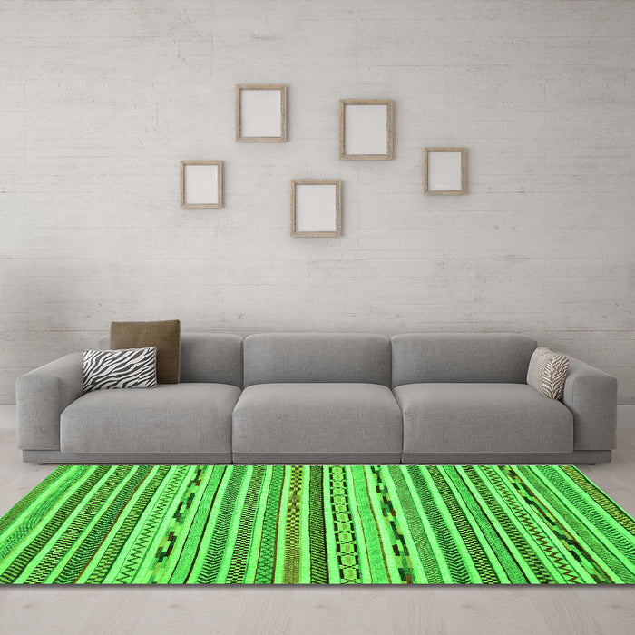 Machine Washable Abstract Green Modern Area Rugs in a Living Room,, wshabs2183grn