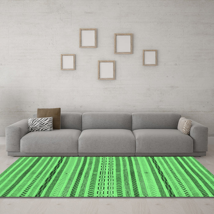 Machine Washable Abstract Emerald Green Modern Area Rugs in a Living Room,, wshabs2185emgrn