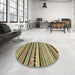 Round Machine Washable Abstract Metallic Gold Rug in a Office, wshabs2187