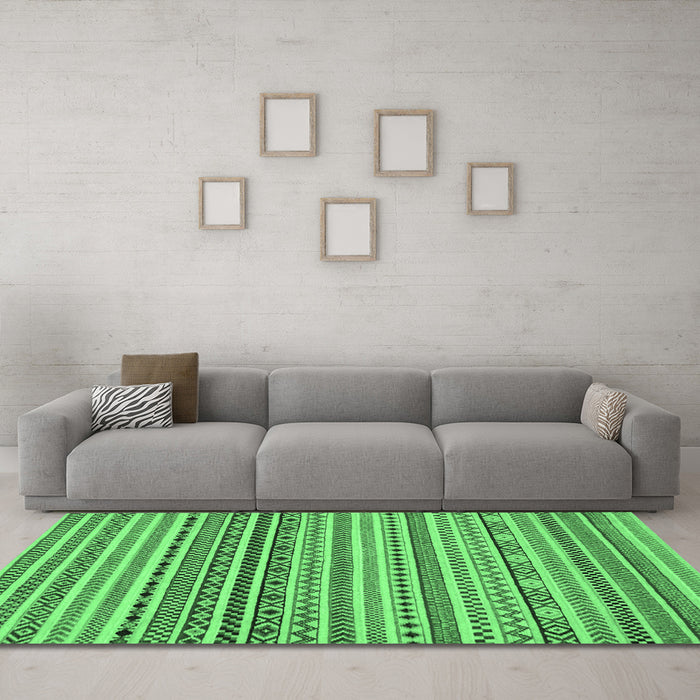 Machine Washable Abstract Emerald Green Modern Area Rugs in a Living Room,, wshabs2188emgrn