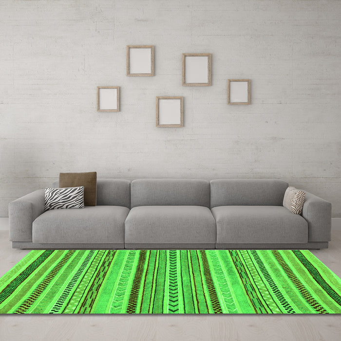 Machine Washable Abstract Green Modern Area Rugs in a Living Room,, wshabs2190grn