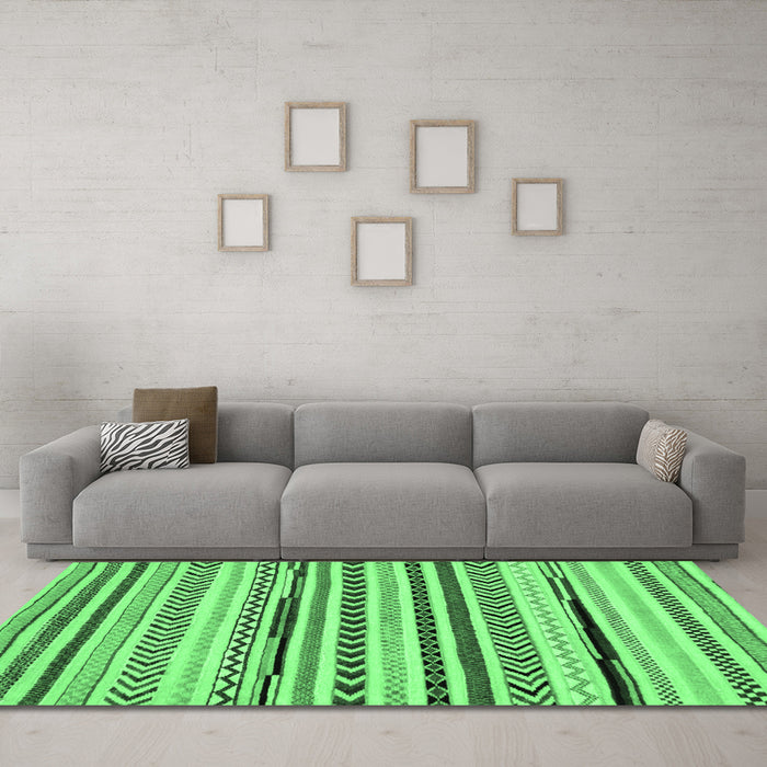 Machine Washable Abstract Emerald Green Modern Area Rugs in a Living Room,, wshabs2196emgrn