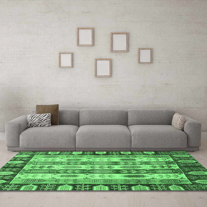 Machine Washable Abstract Emerald Green Modern Area Rugs in a Living Room,, wshabs2198emgrn