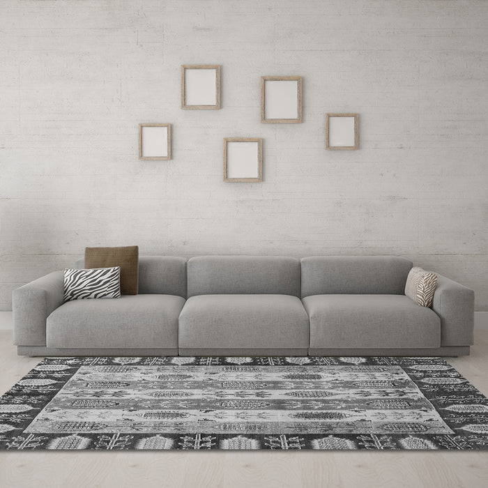 Machine Washable Abstract Gray Modern Rug in a Living Room,, wshabs2198gry