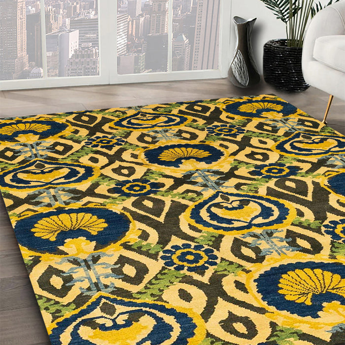 Abstract Golden Brown Yellow Modern Rug in Family Room, abs2199