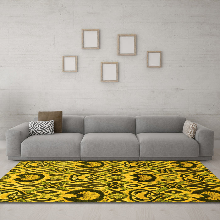 Machine Washable Abstract Yellow Modern Rug in a Living Room, wshabs2199yw