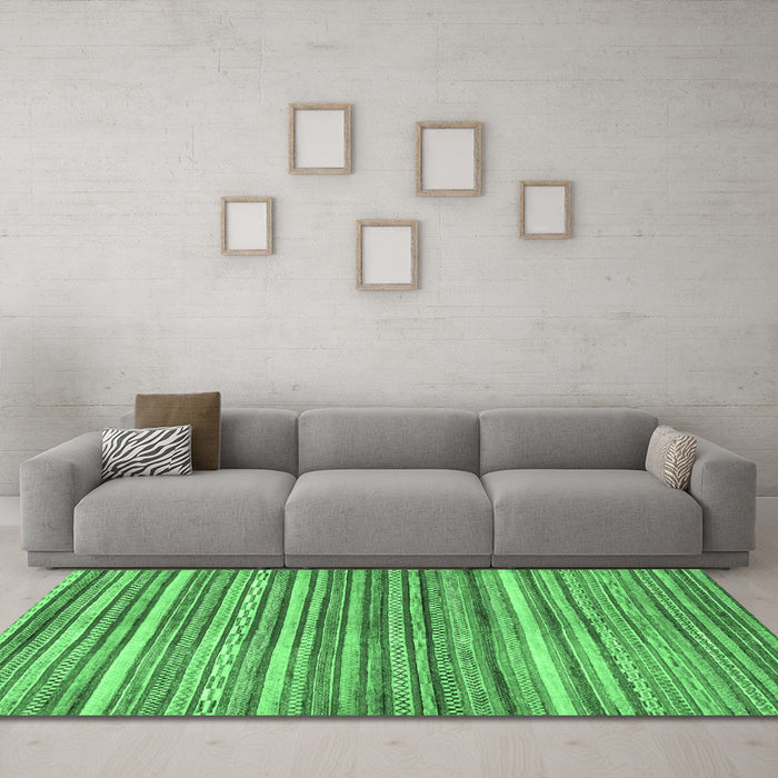 Machine Washable Abstract Emerald Green Modern Area Rugs in a Living Room,, wshabs2200emgrn