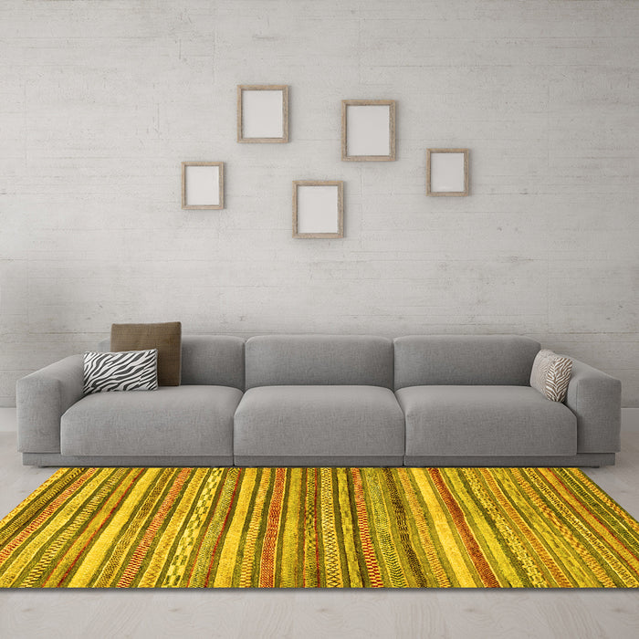 Machine Washable Abstract Yellow Modern Rug in a Living Room, wshabs2200yw