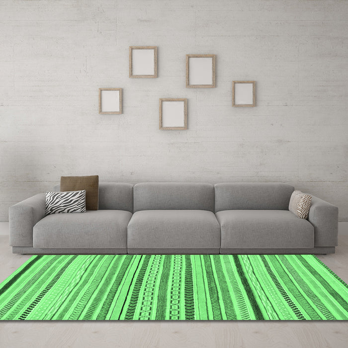 Machine Washable Solid Emerald Green Modern Area Rugs in a Living Room,, wshabs2202emgrn