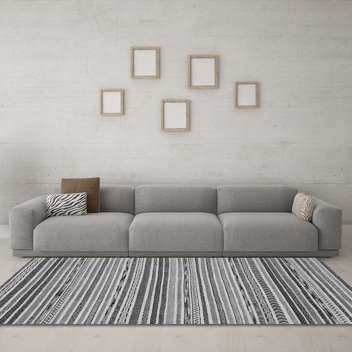 Machine Washable Abstract Gray Modern Rug in a Living Room,, wshabs2204gry