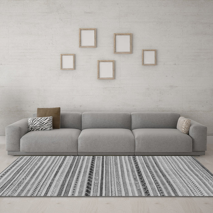 Machine Washable Abstract Gray Modern Rug in a Living Room,, wshabs2205gry