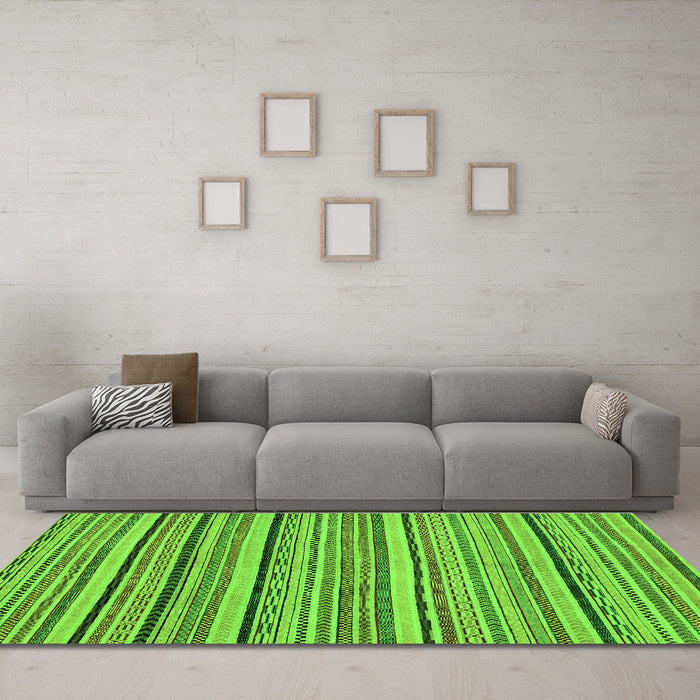 Machine Washable Abstract Green Modern Area Rugs in a Living Room,, wshabs2206grn