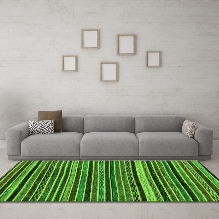 Machine Washable Abstract Green Modern Area Rugs in a Living Room,, wshabs2213grn