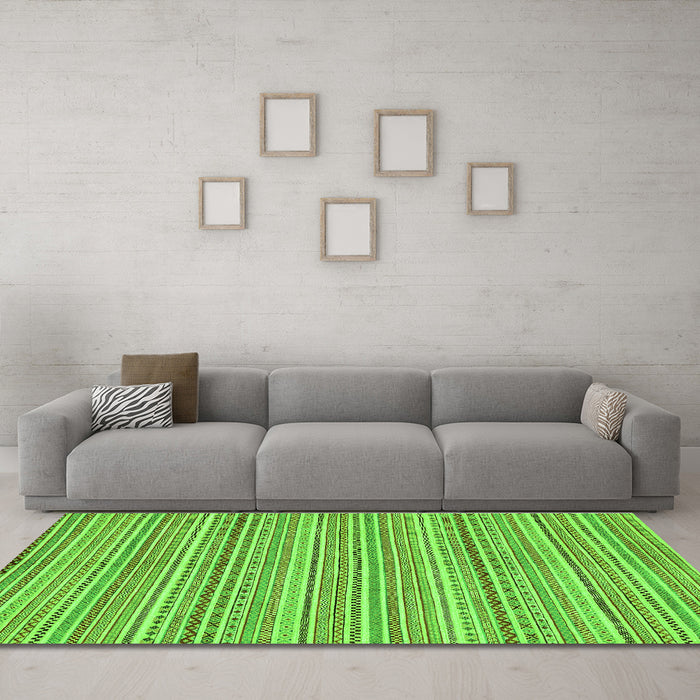 Machine Washable Abstract Green Modern Area Rugs in a Living Room,, wshabs2216grn
