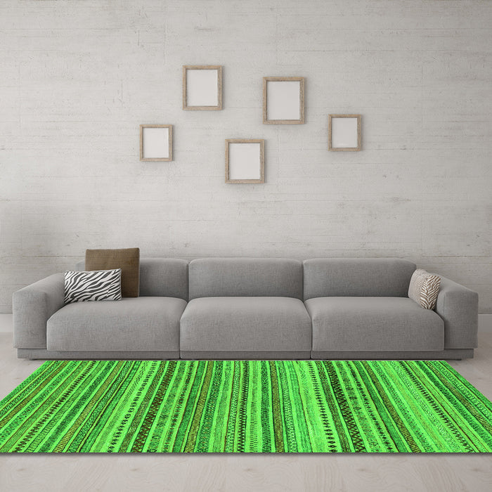 Machine Washable Abstract Green Modern Area Rugs in a Living Room,, wshabs2220grn
