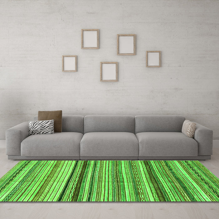 Machine Washable Abstract Green Modern Area Rugs in a Living Room,, wshabs2223grn