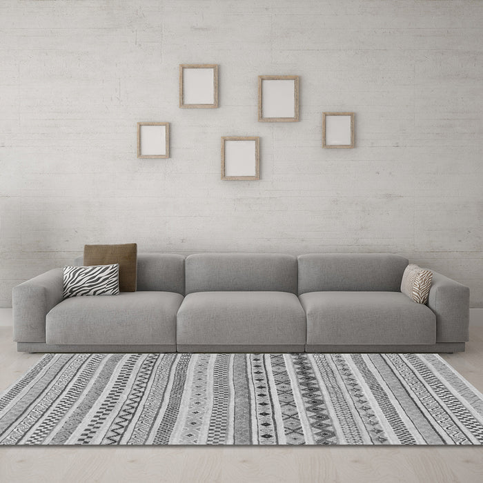 Machine Washable Abstract Gray Modern Rug in a Living Room,, wshabs2227gry