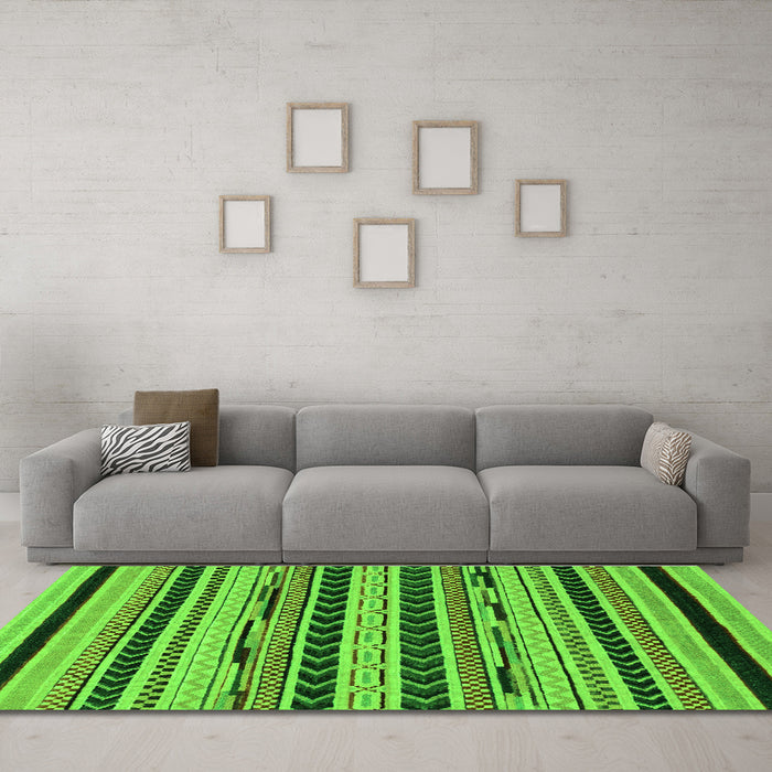 Machine Washable Abstract Green Modern Area Rugs in a Living Room,, wshabs2232grn