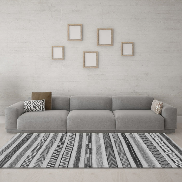 Machine Washable Abstract Gray Modern Rug in a Living Room,, wshabs2235gry