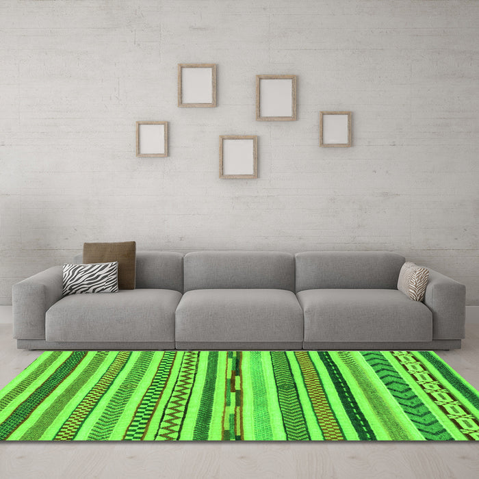 Machine Washable Abstract Green Modern Area Rugs in a Living Room,, wshabs2235grn