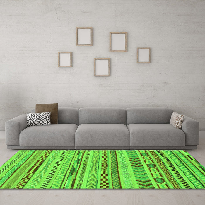 Machine Washable Abstract Green Modern Area Rugs in a Living Room,, wshabs2238grn