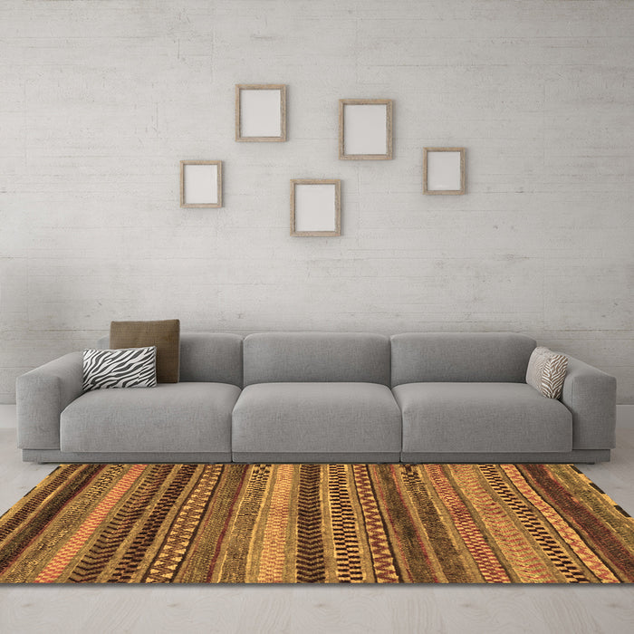 Machine Washable Abstract Brown Modern Rug in a Living Room,, wshabs2242brn