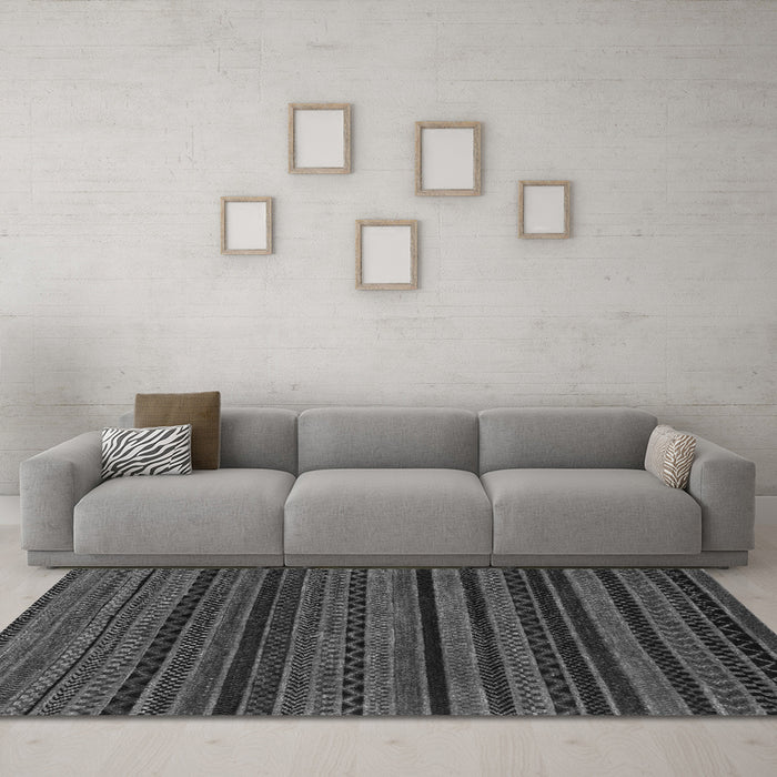 Machine Washable Oriental Gray Modern Rug in a Living Room,, wshabs2244gry