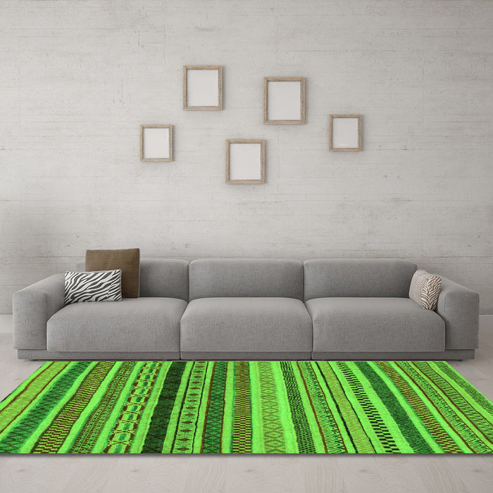 Machine Washable Oriental Green Modern Area Rugs in a Living Room,, wshabs2246grn