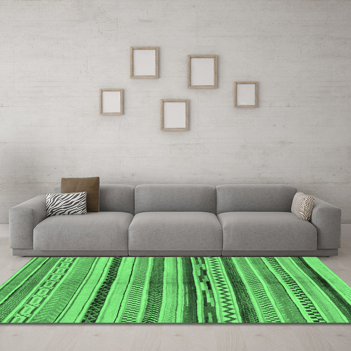Machine Washable Oriental Emerald Green Modern Area Rugs in a Living Room,, wshabs2253emgrn