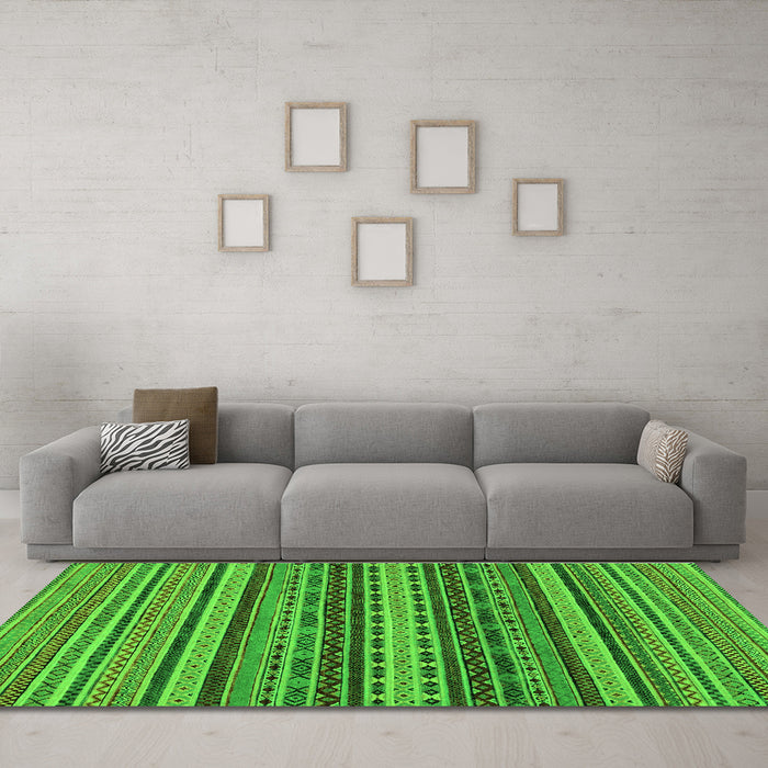 Machine Washable Oriental Green Modern Area Rugs in a Living Room,, wshabs2256grn