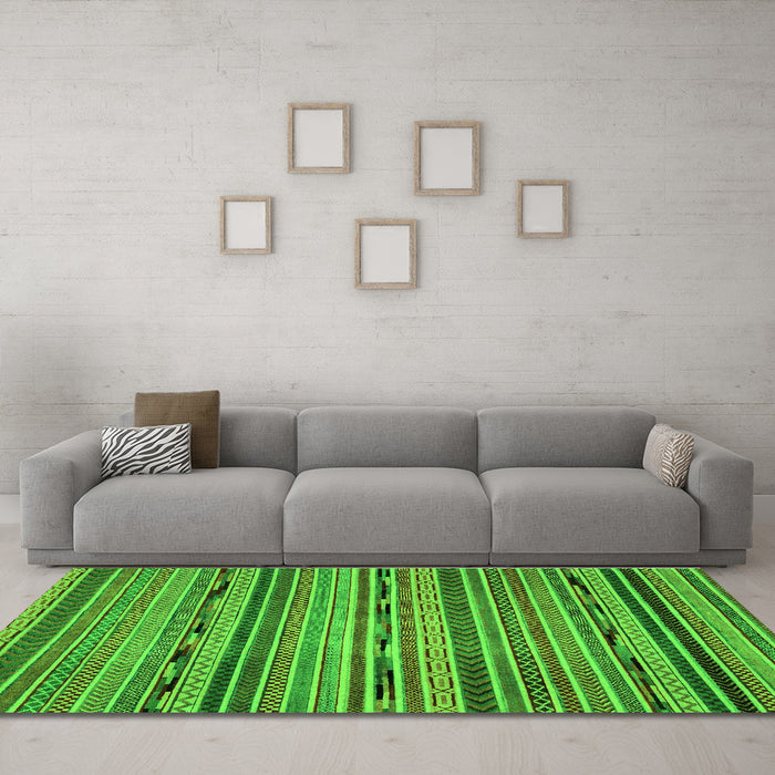 Machine Washable Abstract Green Modern Area Rugs in a Living Room,, wshabs2260grn