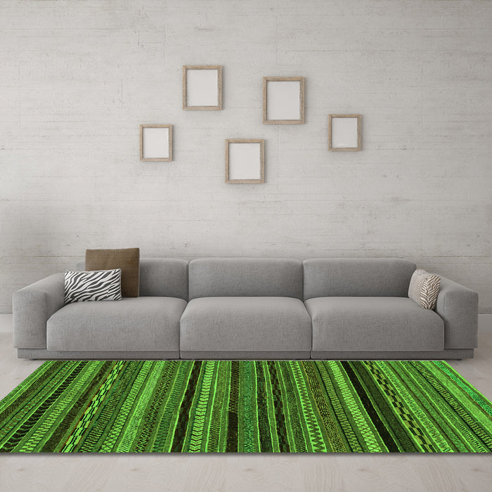 Machine Washable Abstract Green Modern Area Rugs in a Living Room,, wshabs2261grn
