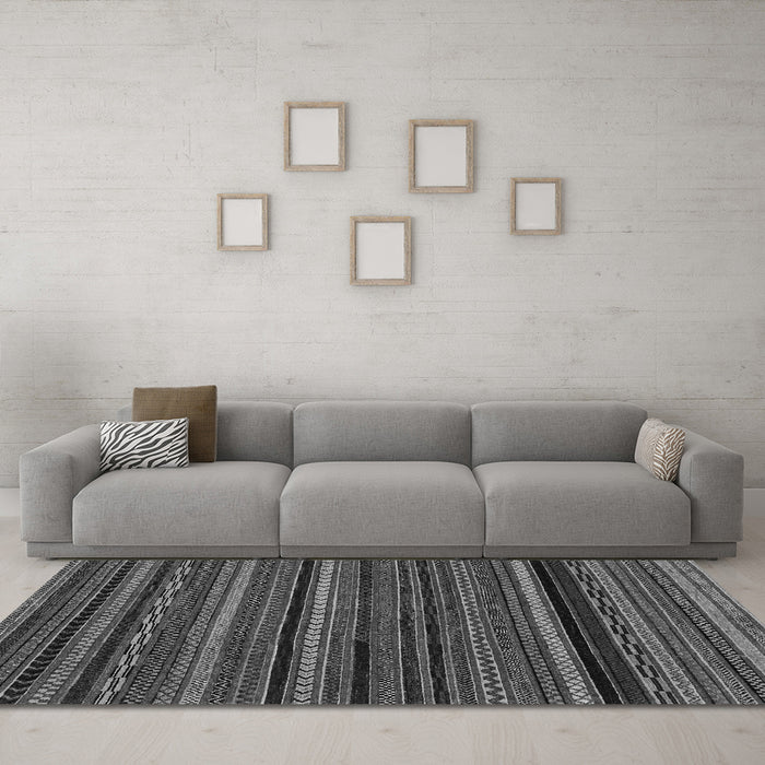 Machine Washable Abstract Gray Modern Rug in a Living Room,, wshabs2261gry