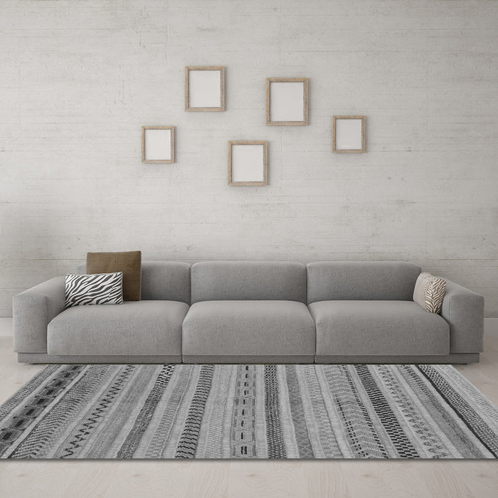 Machine Washable Abstract Gray Modern Rug in a Living Room,, wshabs2264gry