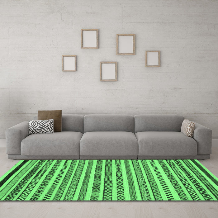 Machine Washable Abstract Emerald Green Modern Area Rugs in a Living Room,, wshabs2268emgrn