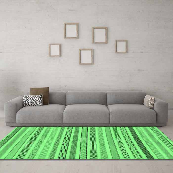 Machine Washable Abstract Emerald Green Modern Area Rugs in a Living Room,, wshabs2270emgrn