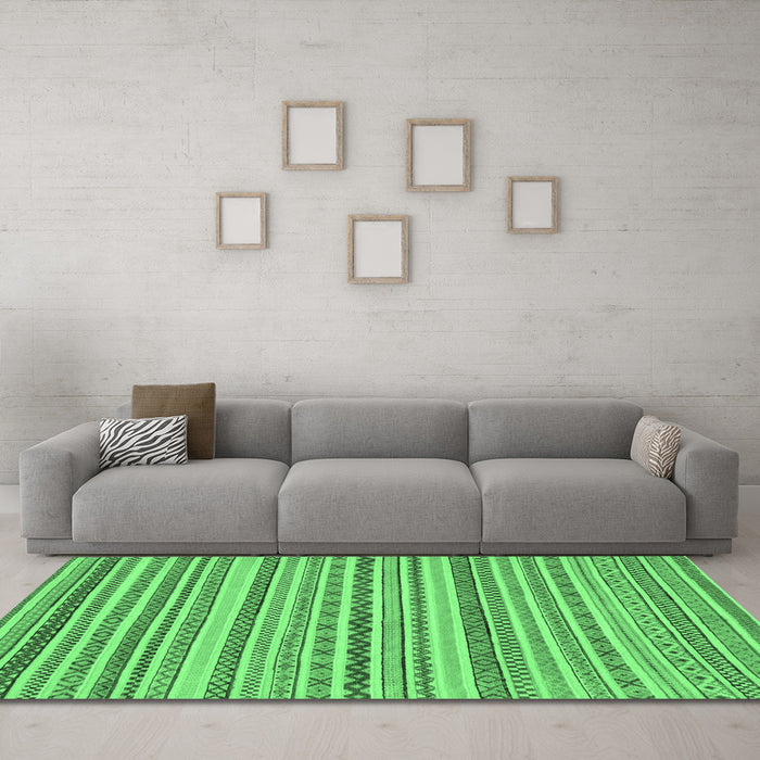 Machine Washable Abstract Emerald Green Modern Area Rugs in a Living Room,, wshabs2273emgrn