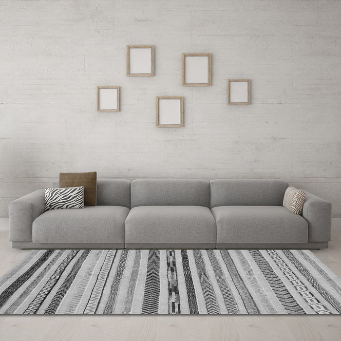 Machine Washable Abstract Gray Modern Rug in a Living Room,, wshabs2274gry