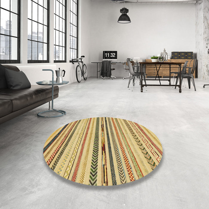 Round Abstract Chrome Gold Yellow Modern Rug in a Office, abs2274