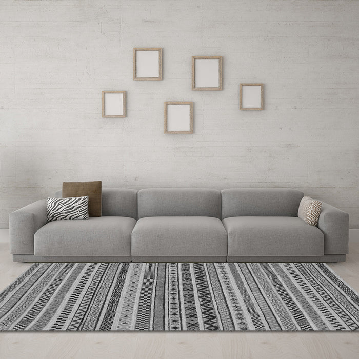 Machine Washable Abstract Gray Modern Rug in a Living Room,, wshabs2277gry