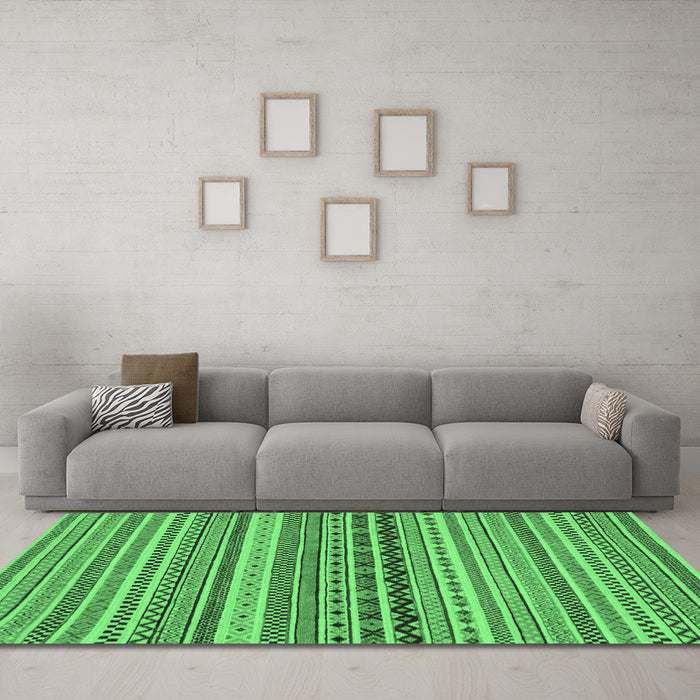 Machine Washable Abstract Emerald Green Modern Area Rugs in a Living Room,, wshabs2277emgrn