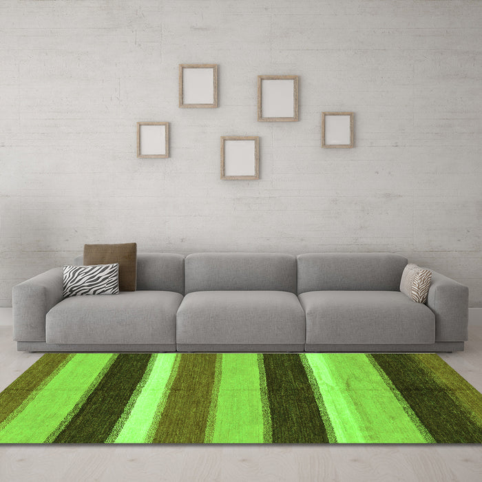 Machine Washable Abstract Green Modern Area Rugs in a Living Room,, wshabs227grn