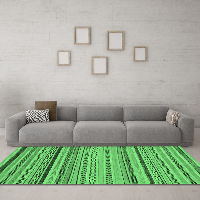 Machine Washable Abstract Emerald Green Modern Area Rugs in a Living Room,, wshabs2281emgrn