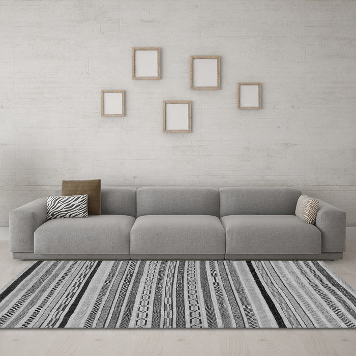 Machine Washable Abstract Gray Modern Rug in a Living Room,, wshabs2286gry