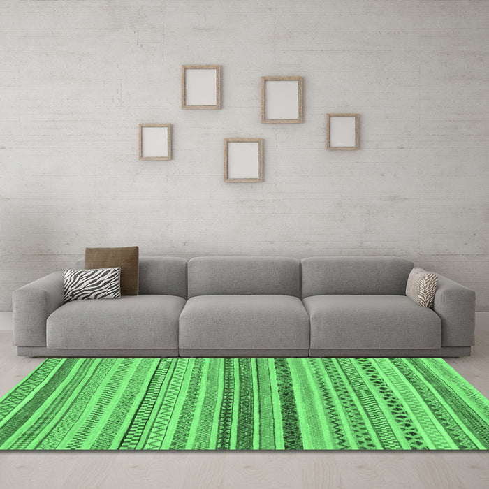 Machine Washable Abstract Emerald Green Modern Area Rugs in a Living Room,, wshabs2293emgrn