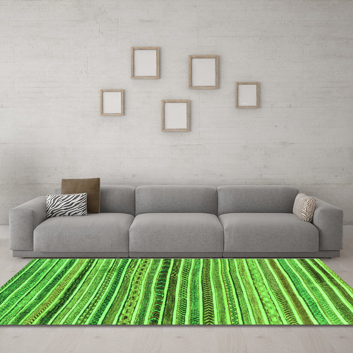 Machine Washable Abstract Green Modern Area Rugs in a Living Room,, wshabs2295grn